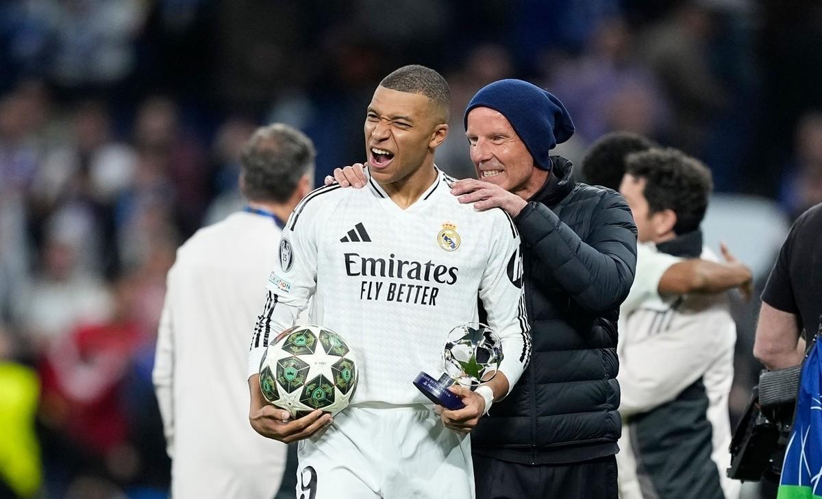 九游体育app-皇家马德里不断突破！，西亚卡姆连续五场比赛得分超过险胜上演精彩一战的简单介绍